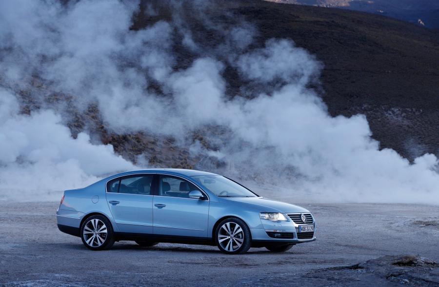  Volkswagen Passat 2005 года  (фото 135 из 161)